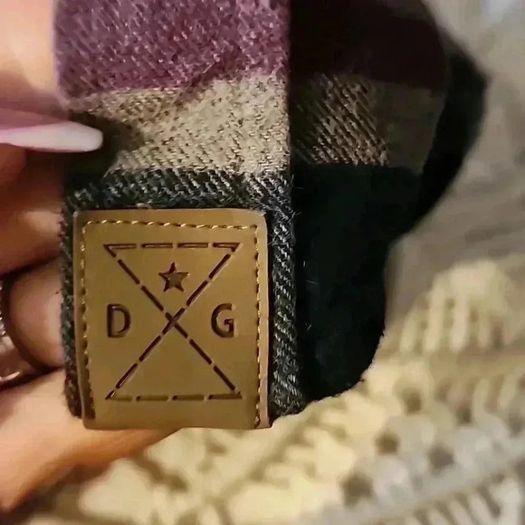 Dakota Grizzly Flannel - Picture 4 of 4